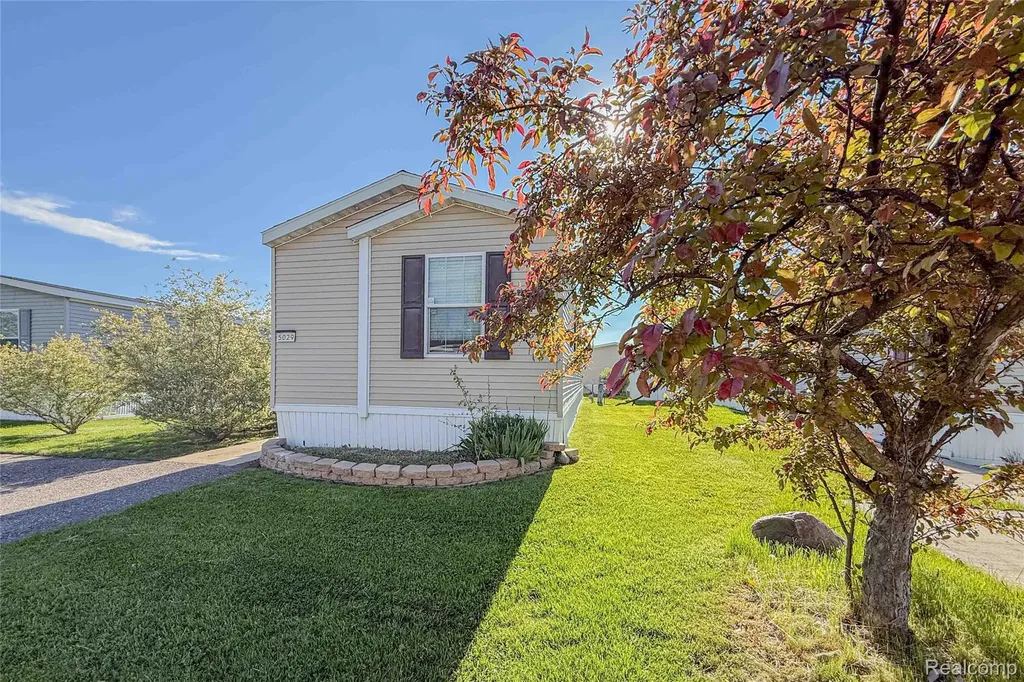 41021 Old Michigan Avenue Canton Charter Township MI 48188