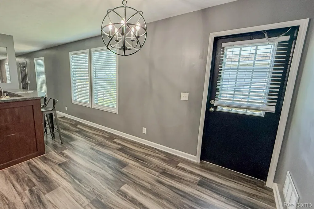 41021 Old Michigan Avenue Canton Charter Township MI 48188