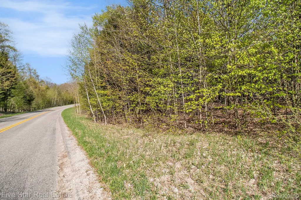 0000 Smith Road Onekama Township MI 49675