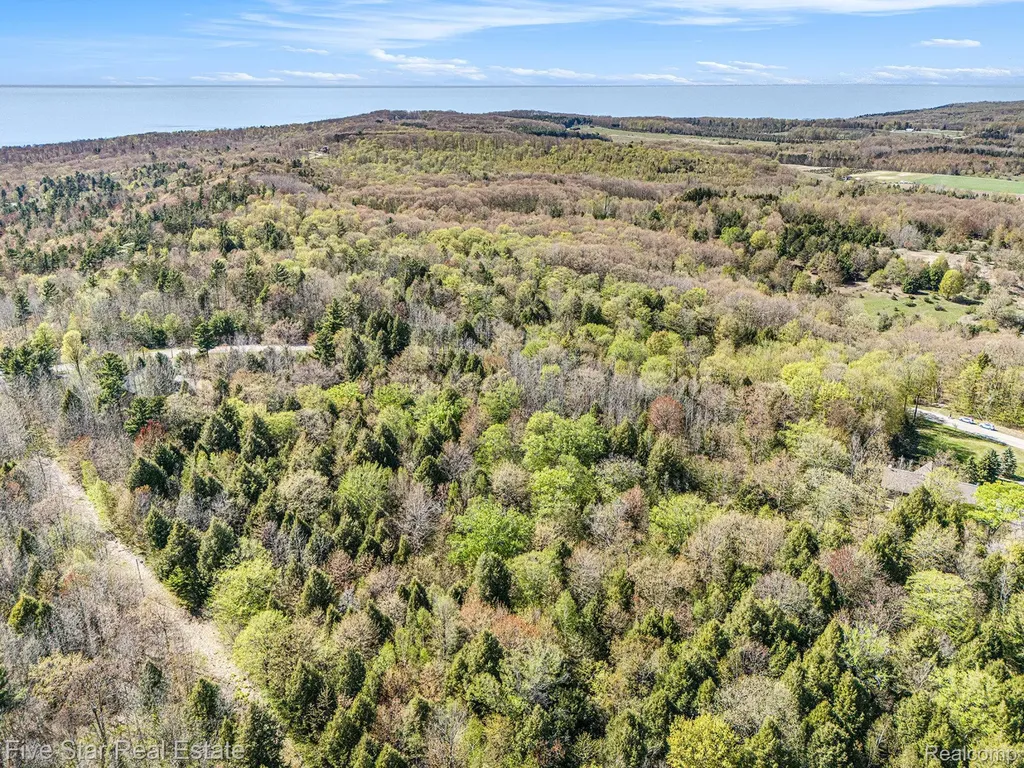 0000 Smith Road Onekama Township MI 49675