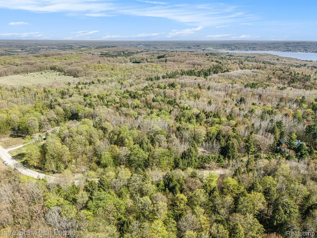 0000 Smith Road Onekama Township MI 49675