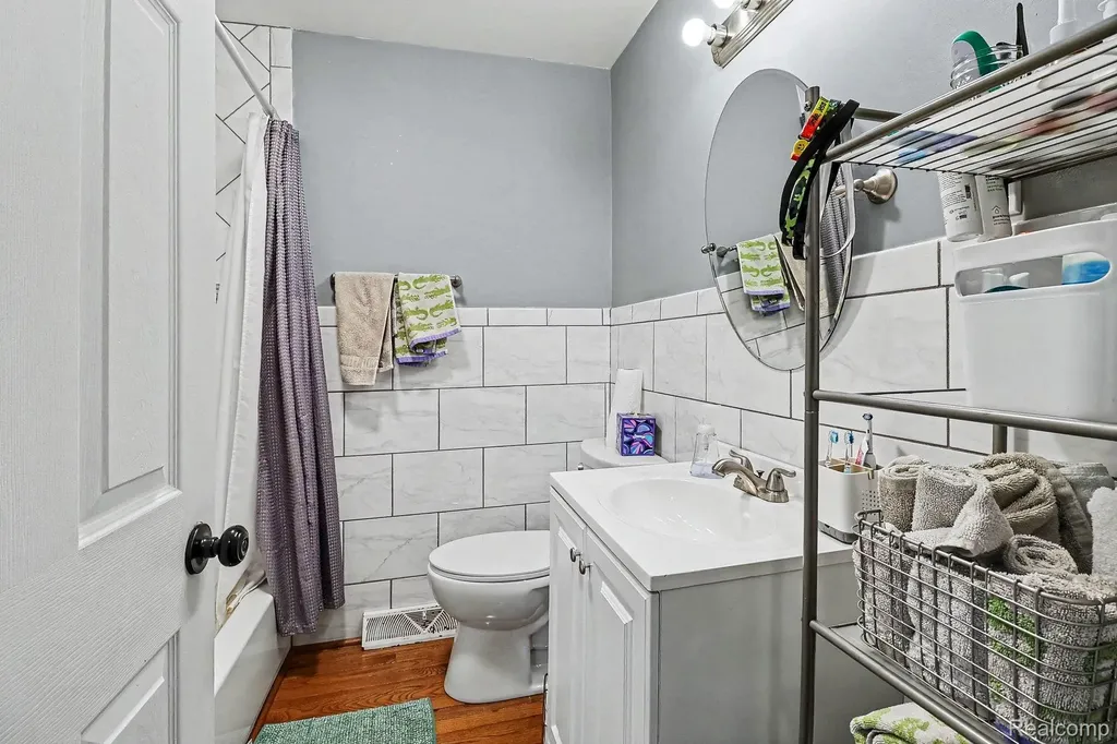 701 W Loomis Street Ludington City MI 49431