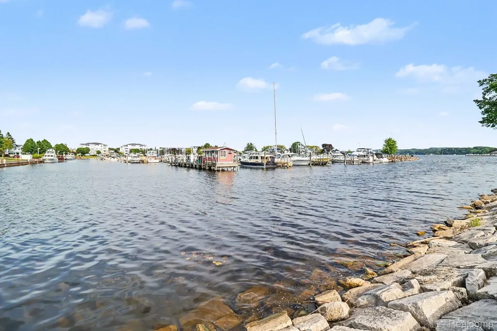 701 W Loomis Street Ludington City MI 49431