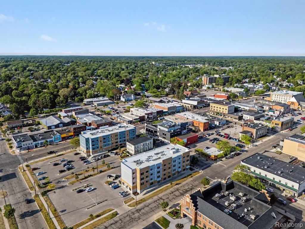 701 W Loomis Street Ludington City MI 49431