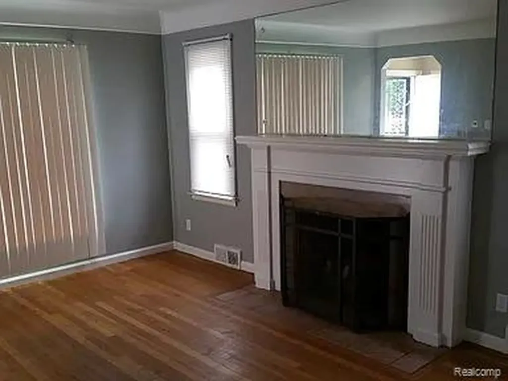 11007 Beaconsfield Street Detroit City MI 48224