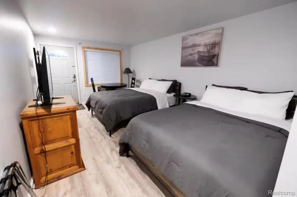 6519 Schuss Mountain Lane Custer Township MI 49659