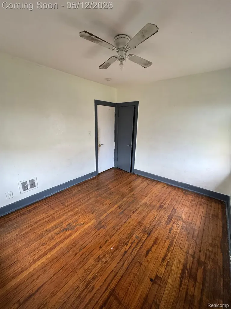 8088 Wisconsin Street Detroit City MI 48204