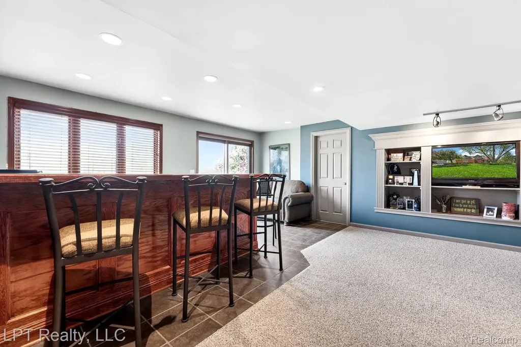 4108 Villager Drive Orion Charter Township MI 48359