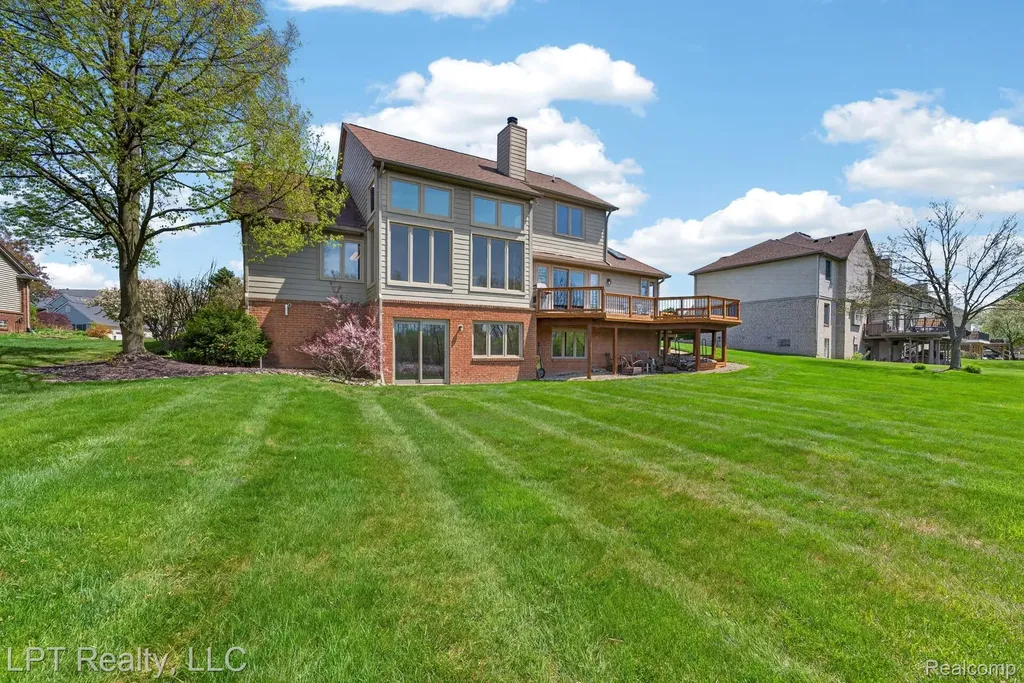 4108 Villager Drive Orion Charter Township MI 48359