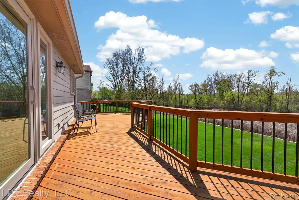 4108 Villager Drive Orion Charter Township MI 48359