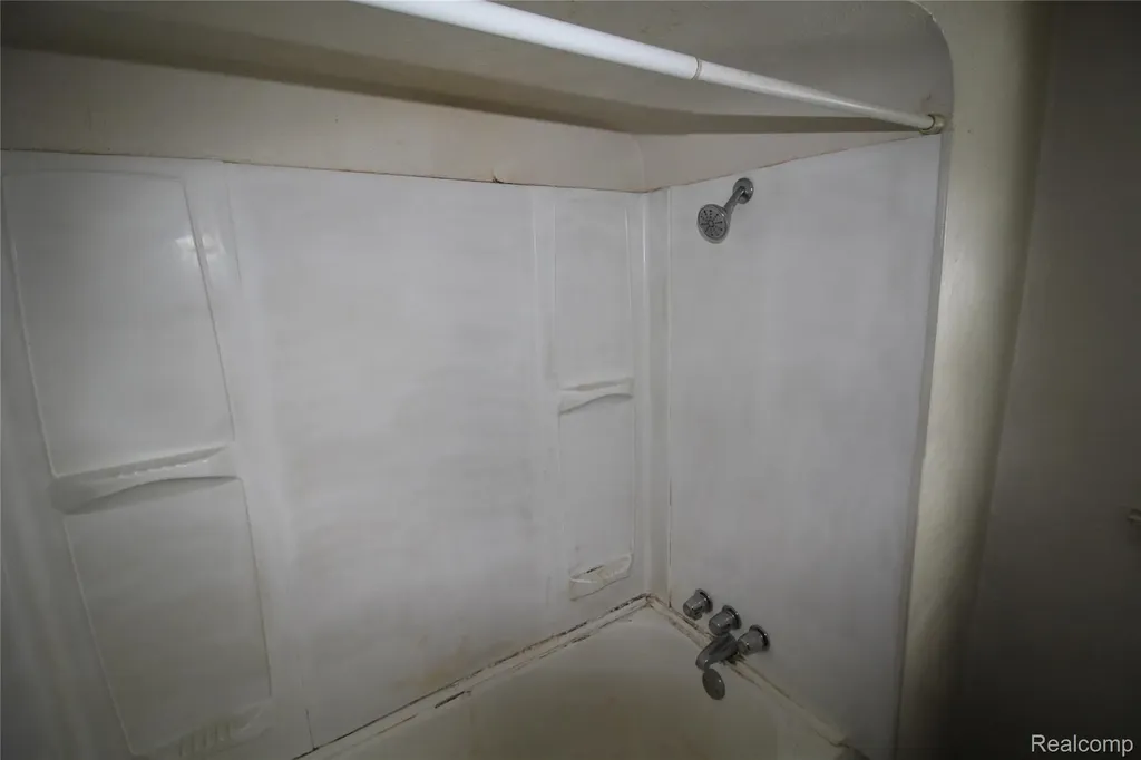 3537 16th Street Wyandotte City MI 48192