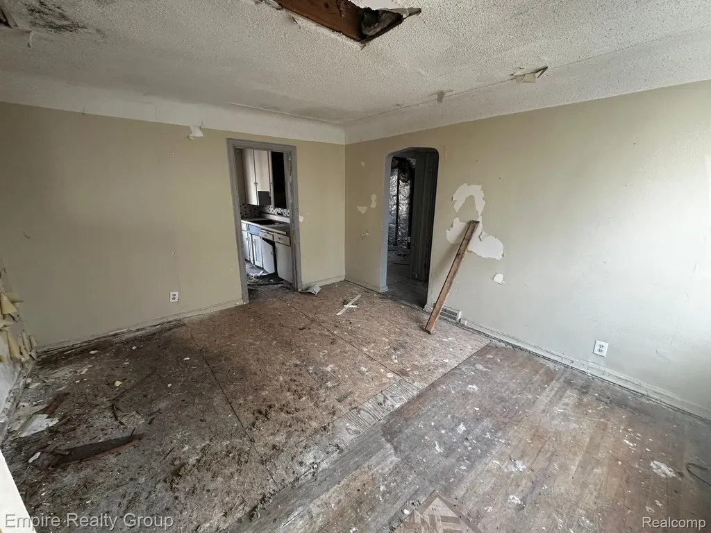 13723 Castleton Street Detroit City MI 48227