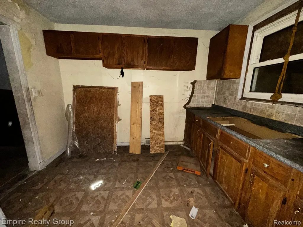 13723 Castleton Street Detroit City MI 48227