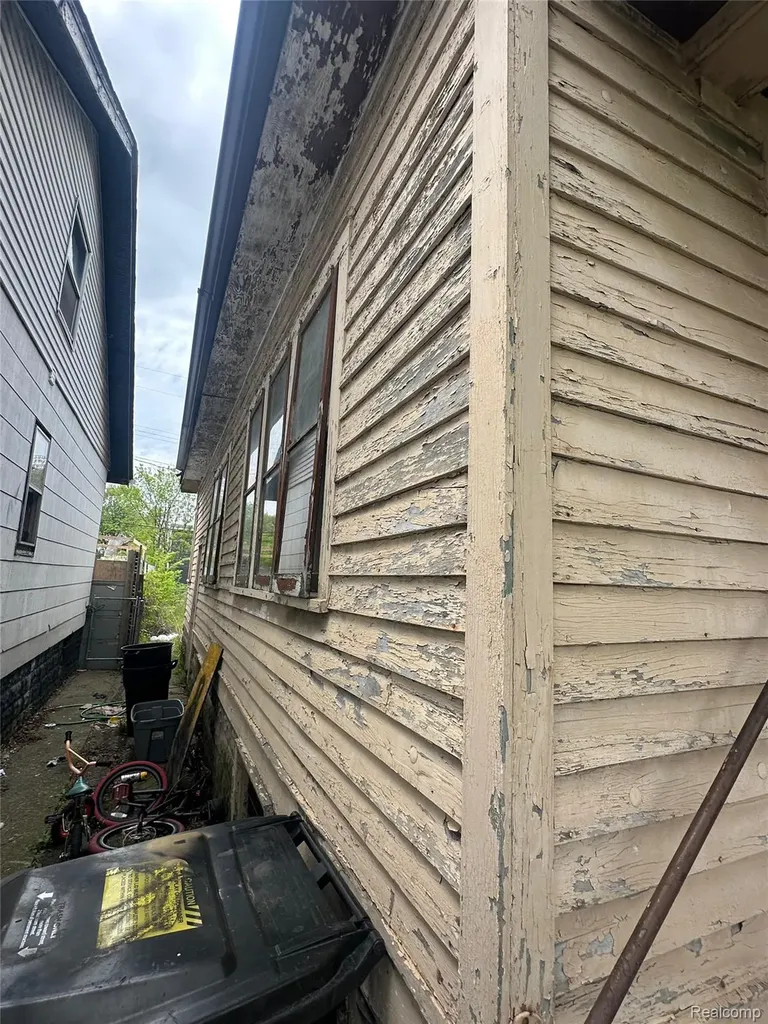 19397 Andover Street Detroit City MI 48203