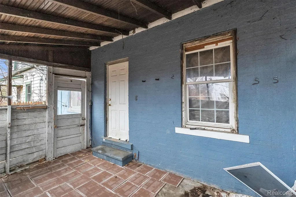 14216 Kentucky Street Detroit City MI 48238
