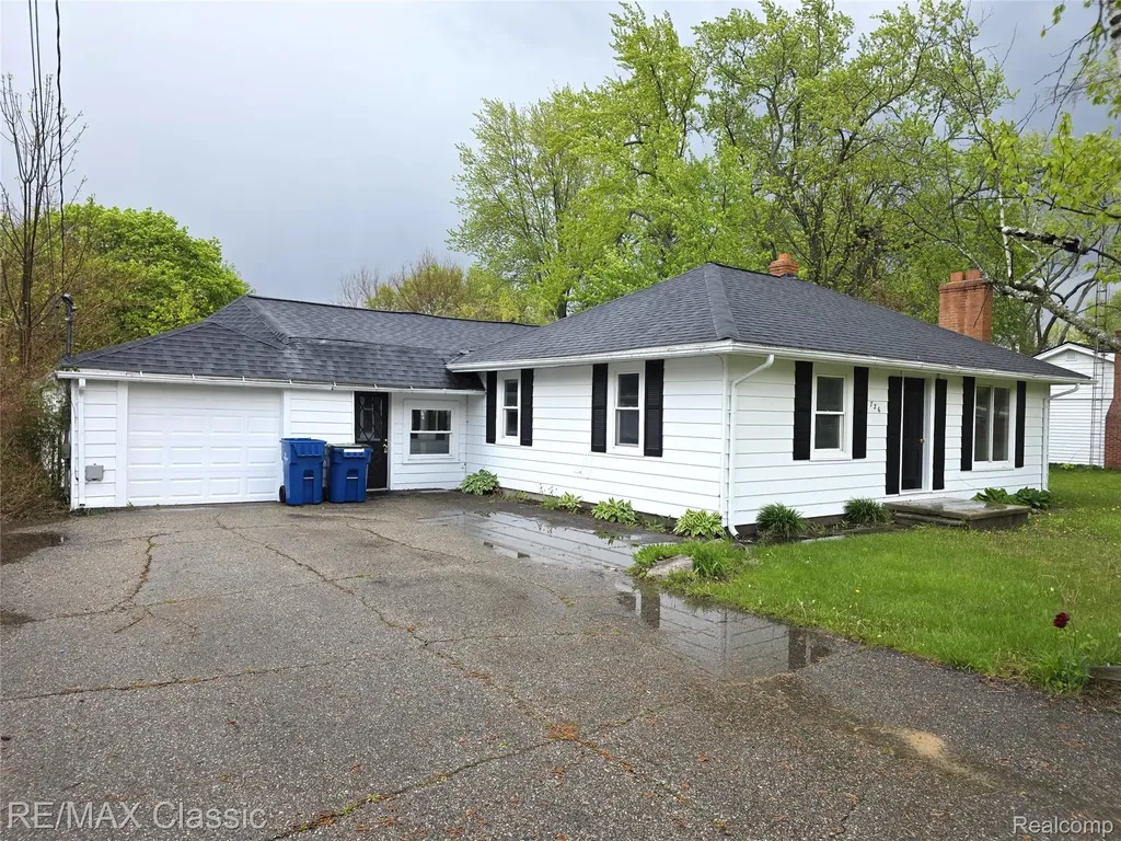 726 Oda Street Davison City MI 48423