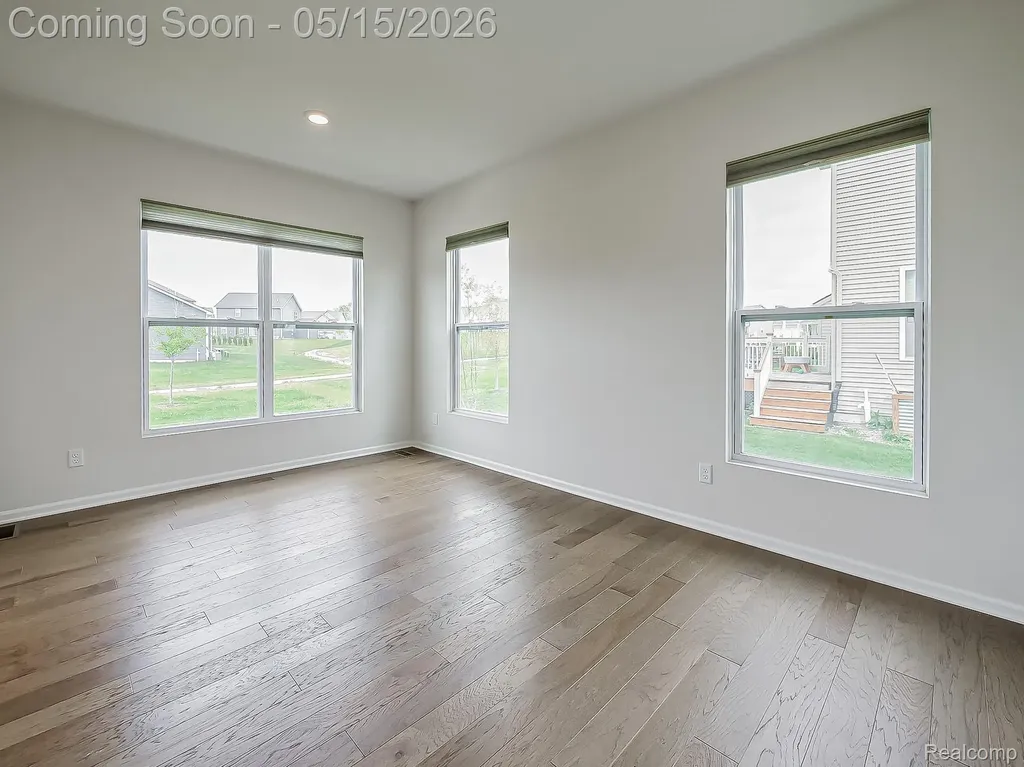 2716 Maize Loop Saline Township MI 48176