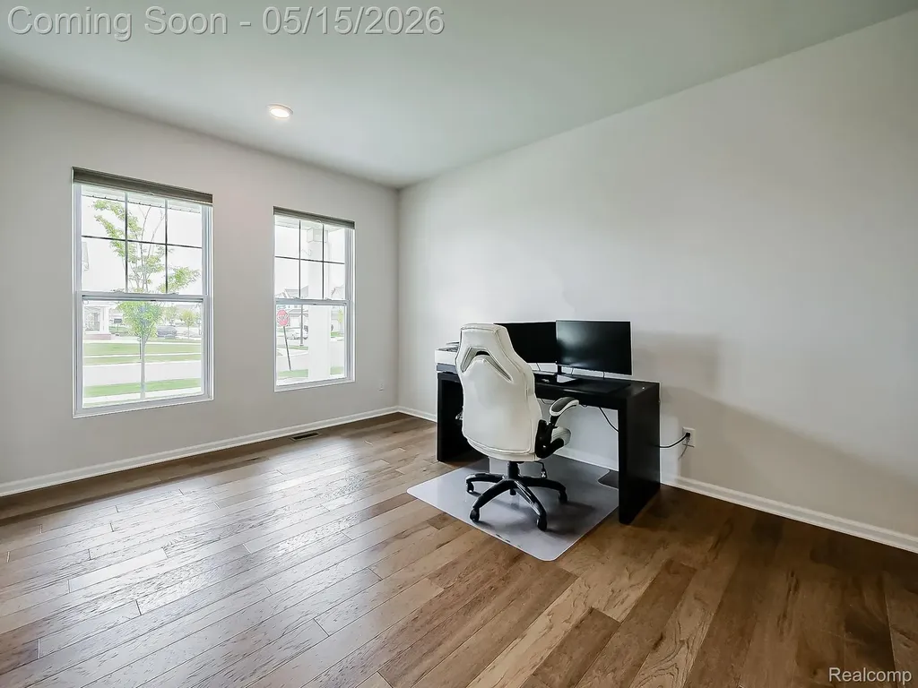2716 Maize Loop Saline Township MI 48176