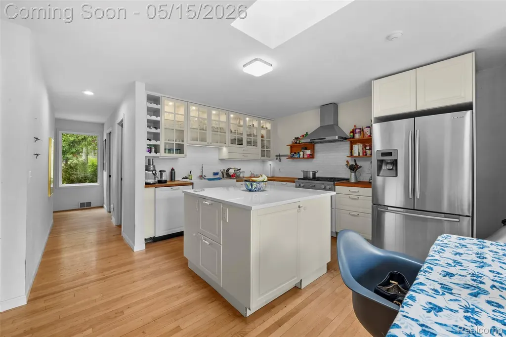 1101 Cripple Creek Lane Rochester Hills City MI 48306