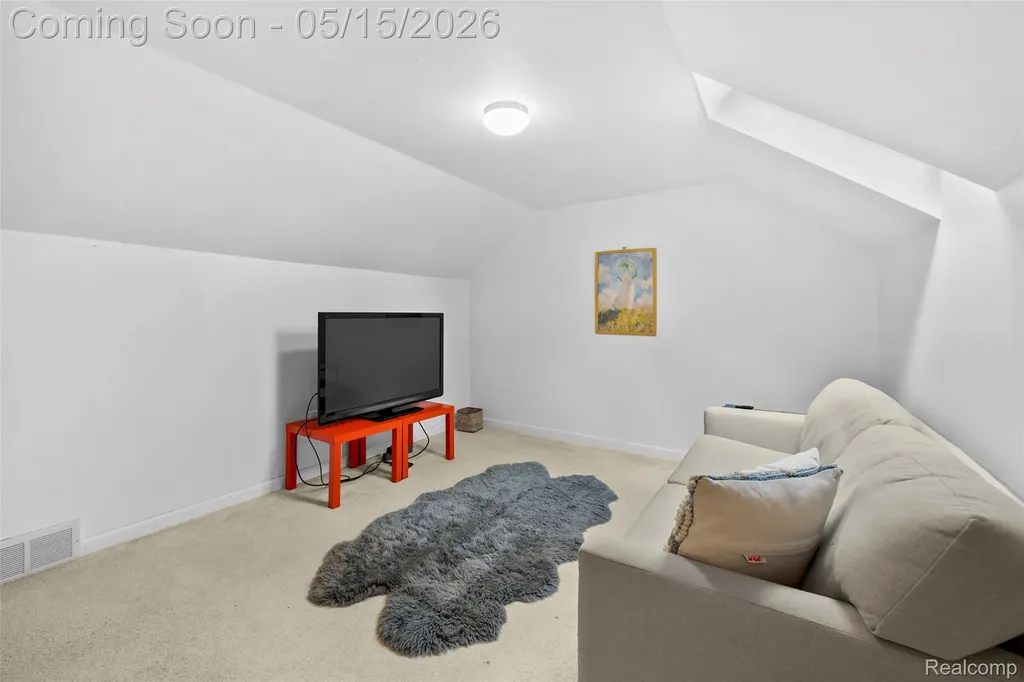 1101 Cripple Creek Lane Rochester Hills City MI 48306
