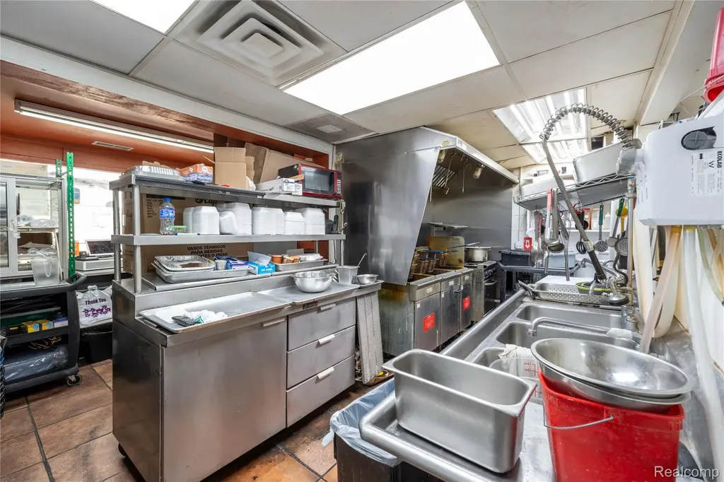 3964 W Jefferson Avenue Ecorse City MI 48229