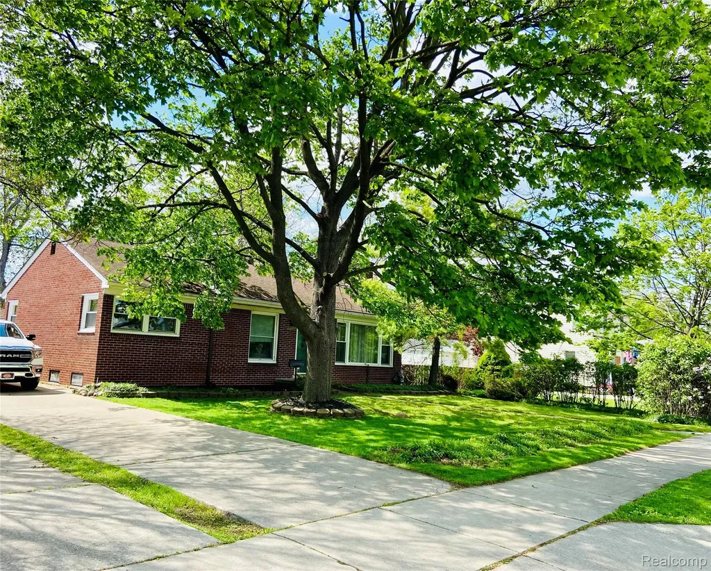 17812 Quarry Road Riverview City MI 48193