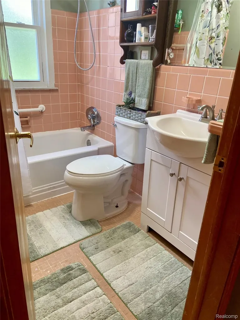17812 Quarry Road Riverview City MI 48193