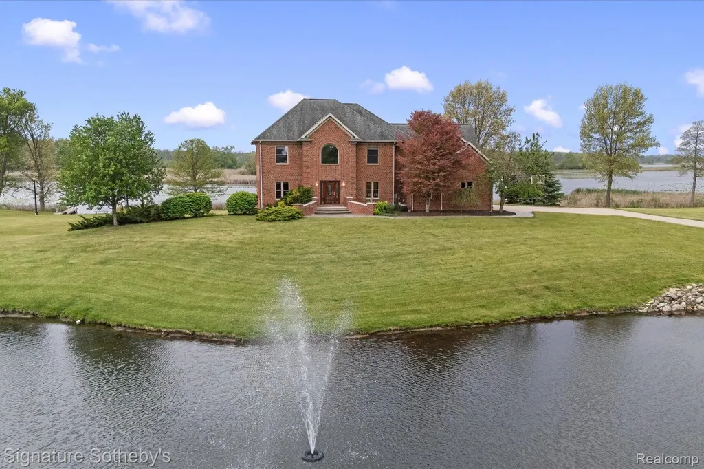 6831 Price Lake Road N Leoni Township MI 49201