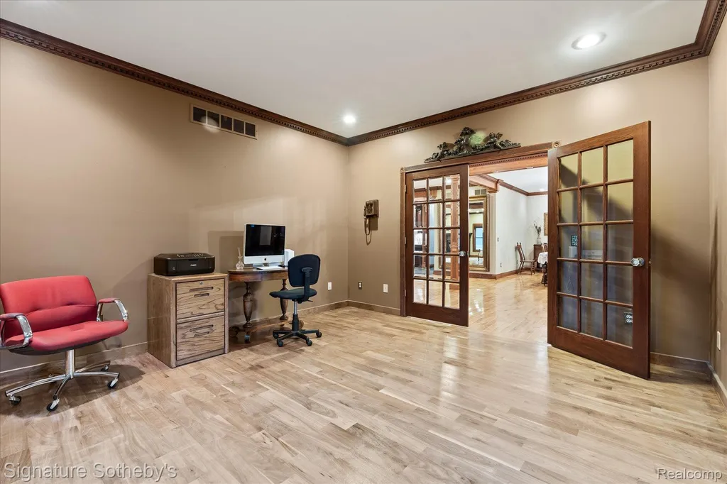 6831 Price Lake Road N Leoni Township MI 49201