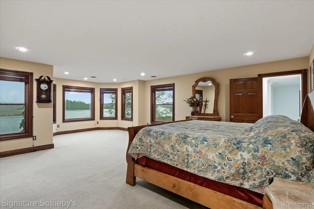 6831 Price Lake Road N Leoni Township MI 49201