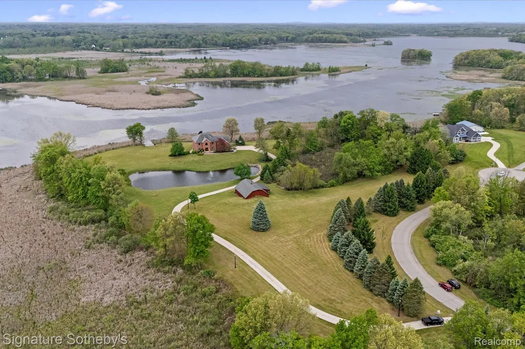 6831 Price Lake Road N Leoni Township MI 49201