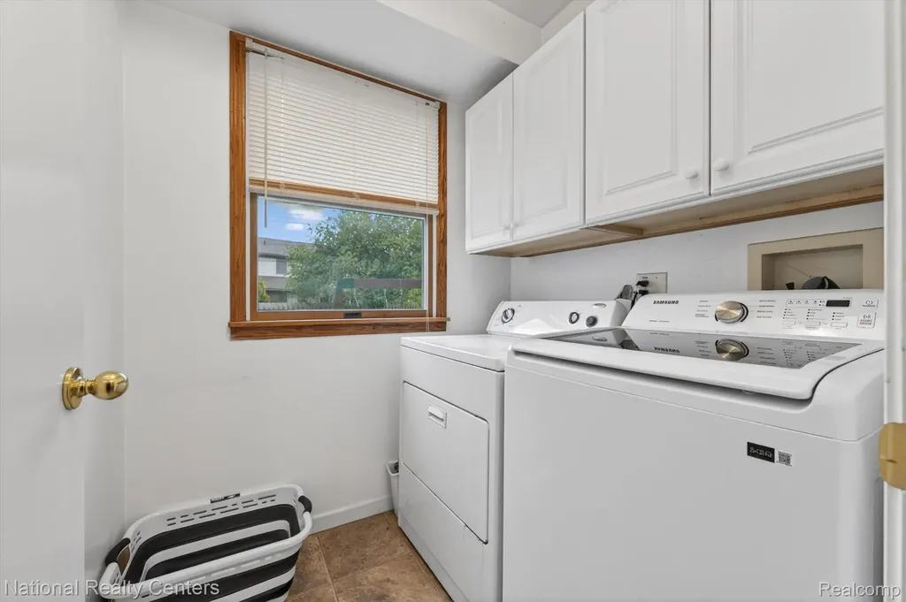 14647 Garland Avenue Plymouth Charter Township MI 48170