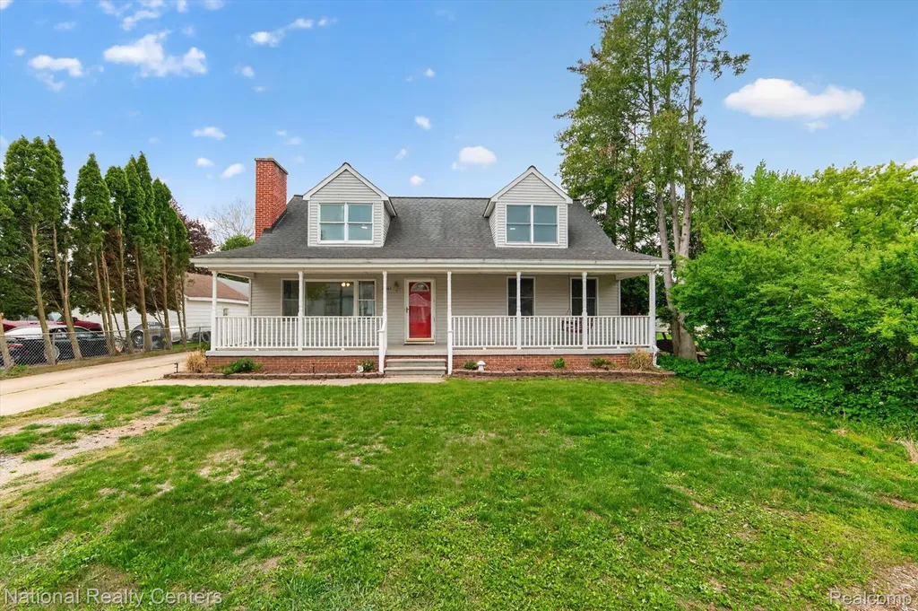 14647 Garland Avenue Plymouth Charter Township MI 48170