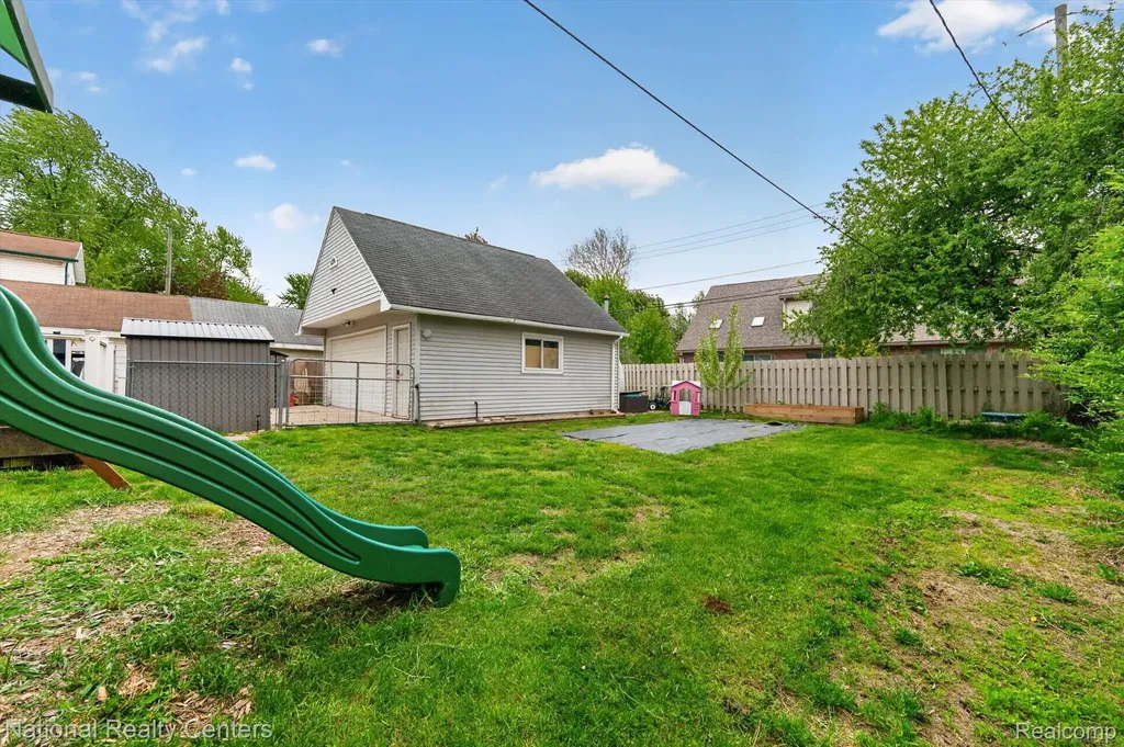 14647 Garland Avenue Plymouth Charter Township MI 48170
