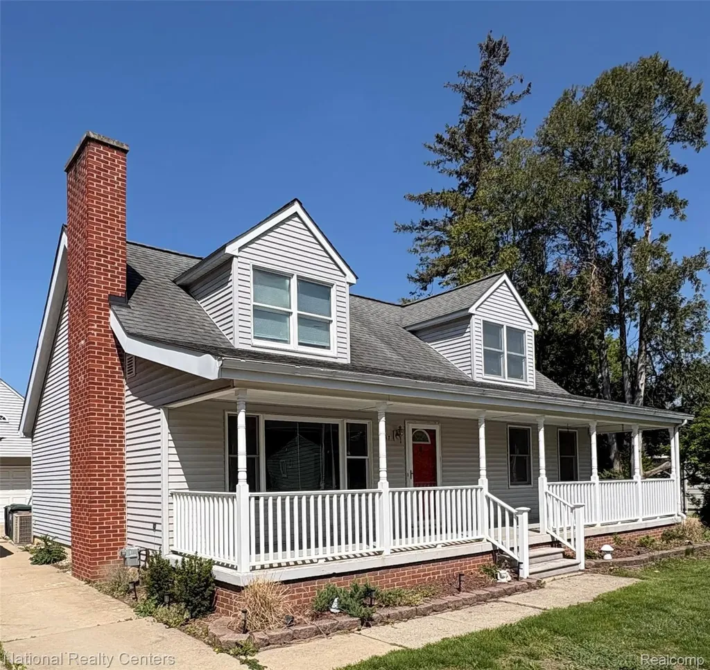 14647 Garland Avenue Plymouth Charter Township MI 48170