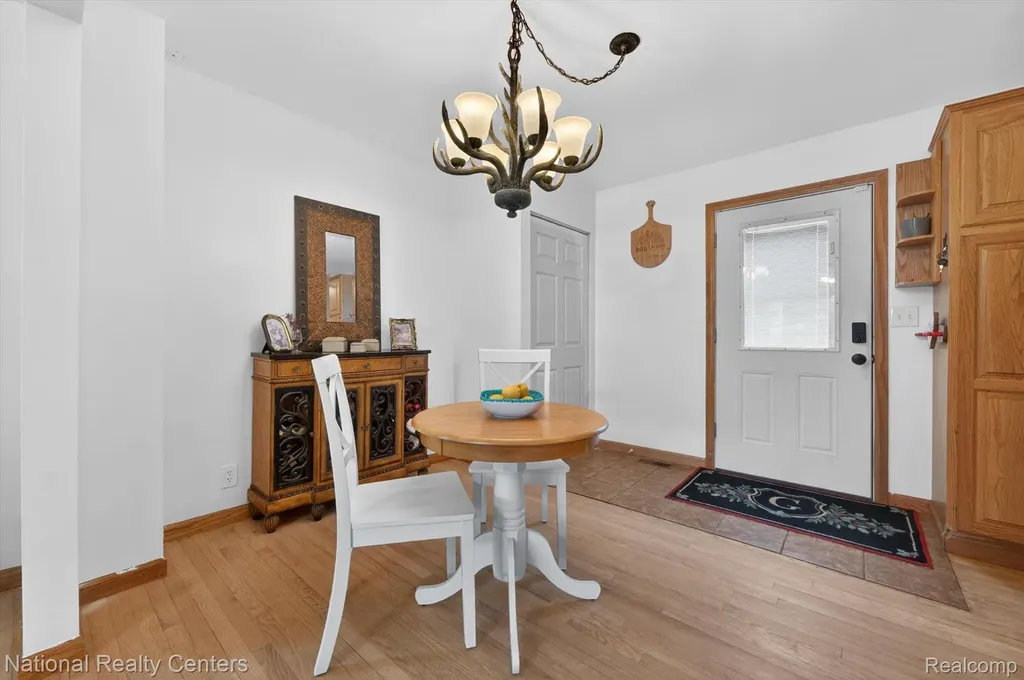 14647 Garland Avenue Plymouth Charter Township MI 48170