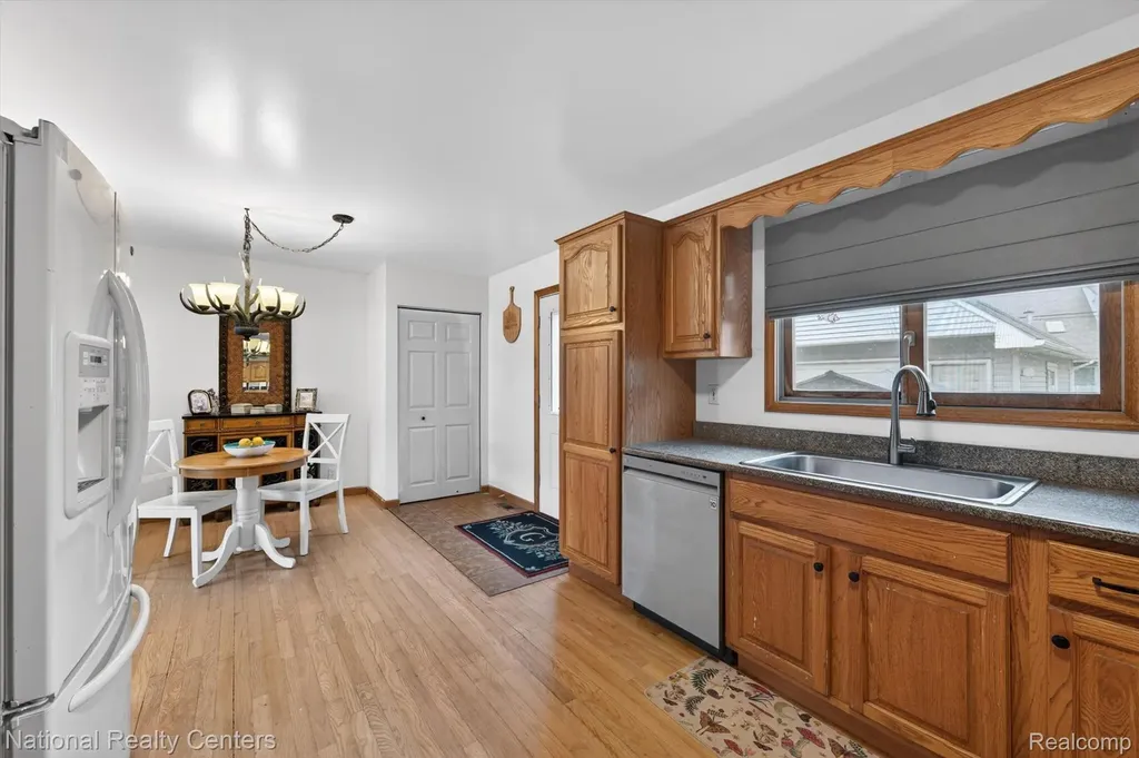 14647 Garland Avenue Plymouth Charter Township MI 48170