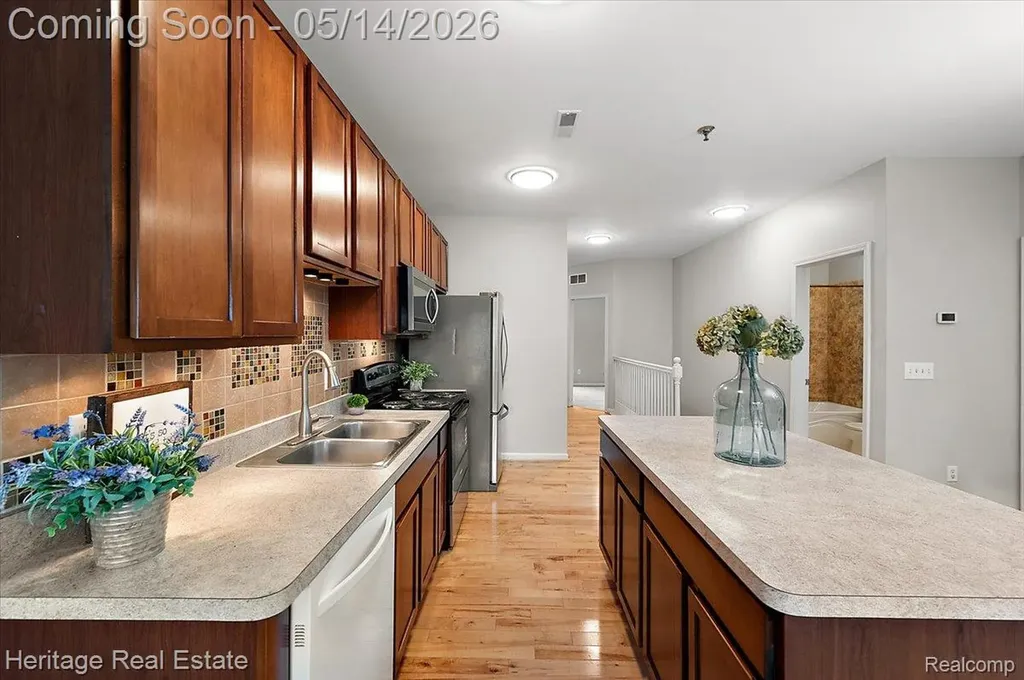 3108 Paradise Trail Oxford Charter Township MI 48371