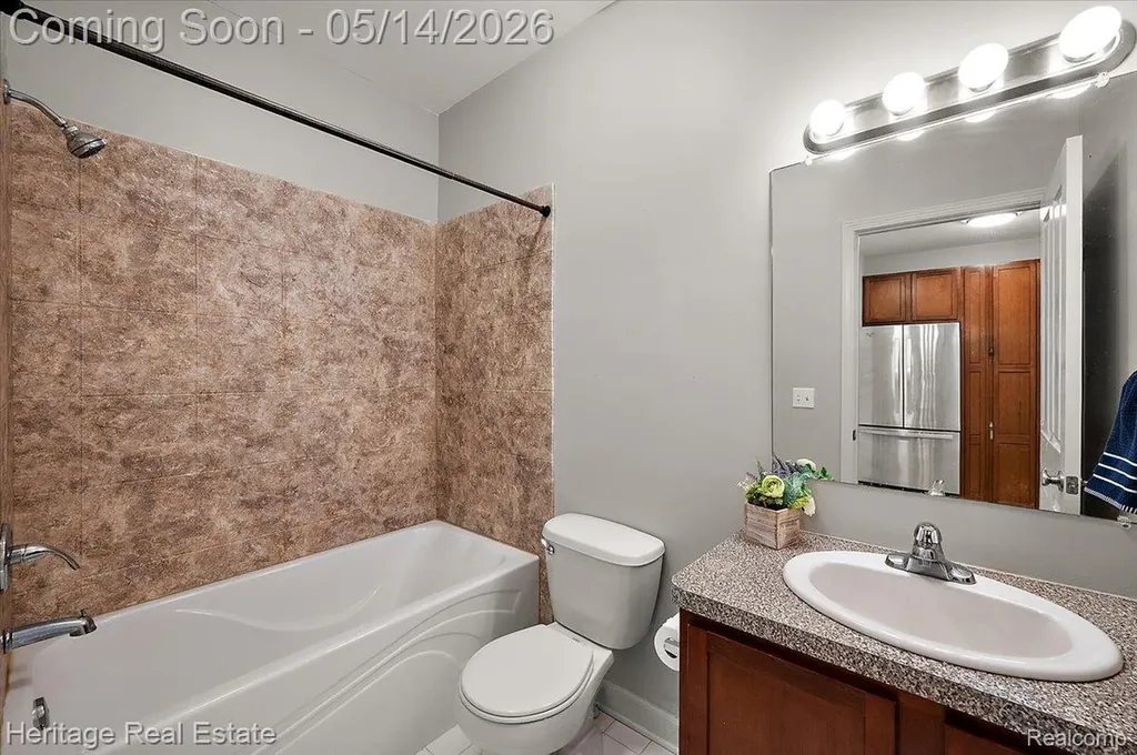 3108 Paradise Trail Oxford Charter Township MI 48371