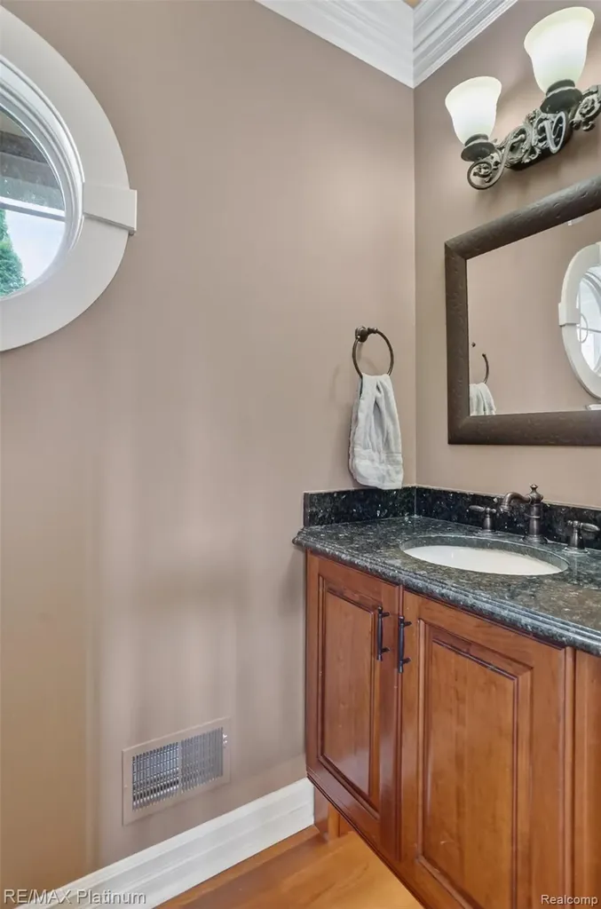 10709 Stoney Point Drive Green Oak Township MI 48178