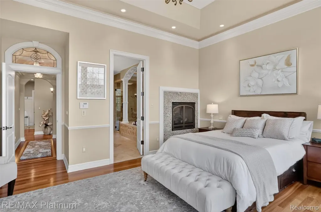 10709 Stoney Point Drive Green Oak Township MI 48178