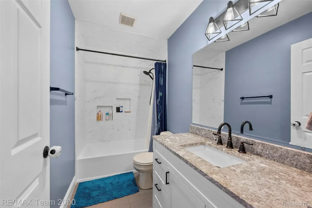437 Light Tower Court Belleville City MI 48111