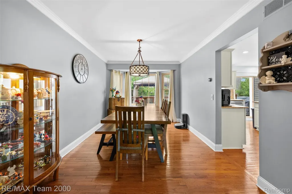 437 Light Tower Court Belleville City MI 48111