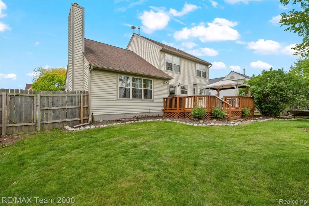 437 Light Tower Court Belleville City MI 48111