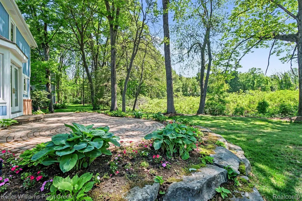 1091 American Elm Street Orion Charter Township MI 48360