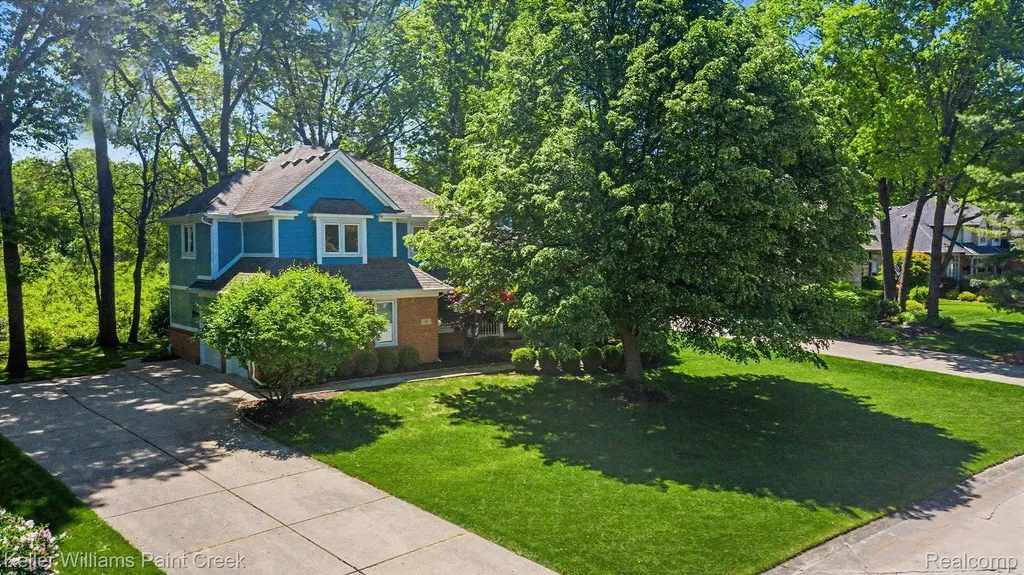 1091 American Elm Street Orion Charter Township MI 48360
