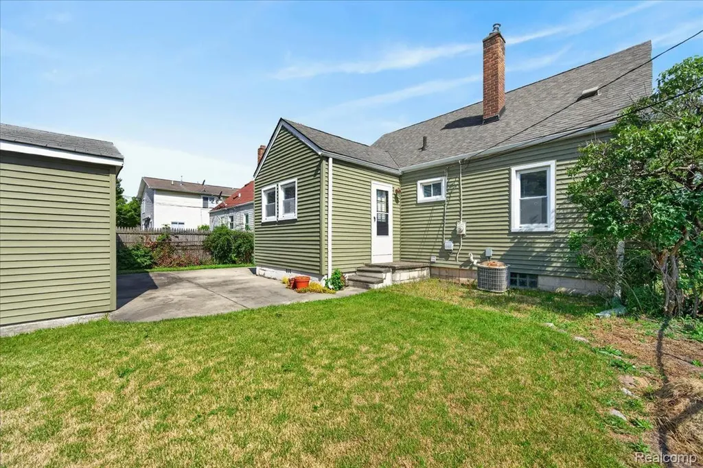 2354 Shevlin Street Ferndale City MI 48220