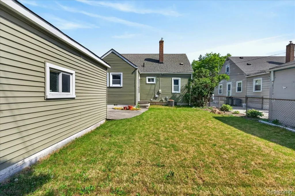 2354 Shevlin Street Ferndale City MI 48220