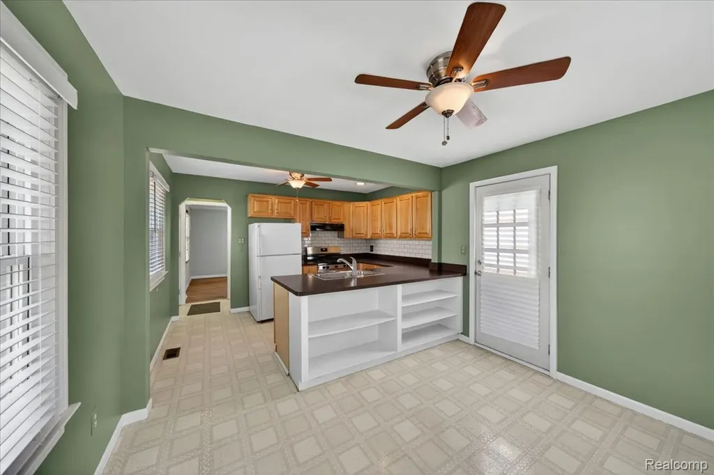 2354 Shevlin Street Ferndale City MI 48220