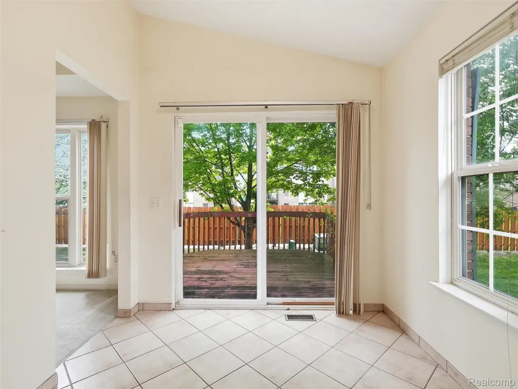 349 Daniel Avenue Westland City MI 48186